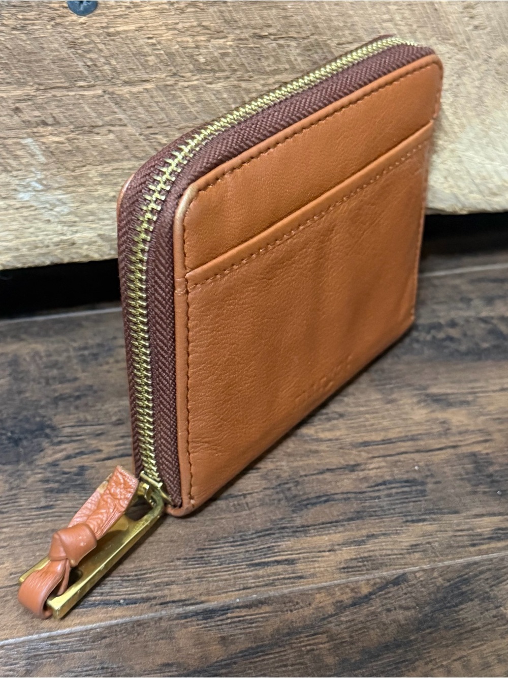 Margot Dana Small Zip Around Leather Wallet - Picture 3 of 8